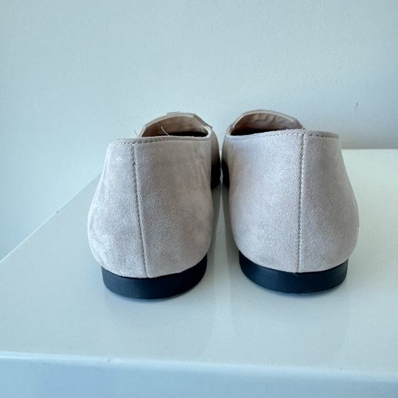 Stuart Weitzman Cream Loafers with Silver Accent - Picture 5 of 16